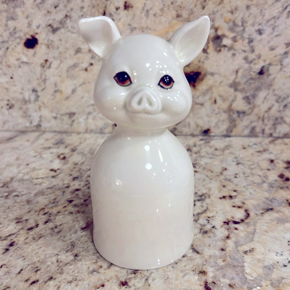 Vintage Quon Quon Porcelain Pig Bell, 1980, Made in Japan, White